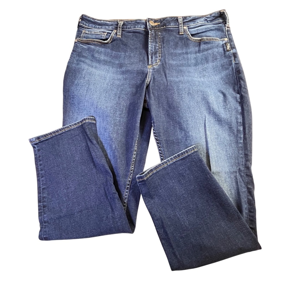 Silver Jeans Avery Straight Blue High Rise Dark Wash Size 18/29 Classic Denim